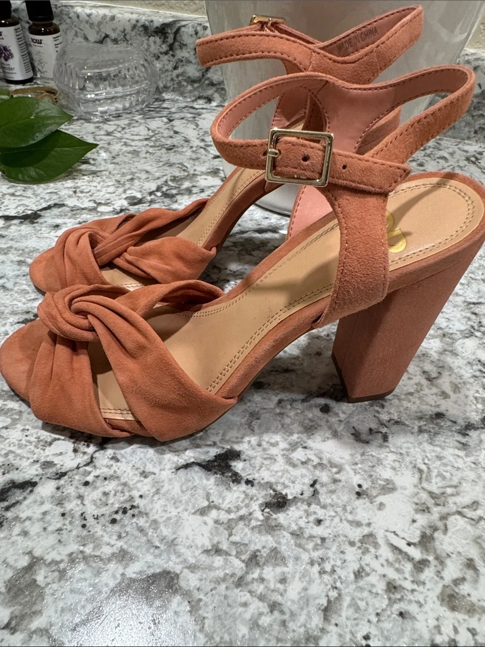 Gianni Bini Knotted Slingback Heels in Rust